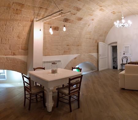 Palazzo Manfredi - Bed And Breakfast Monopoli Eksteriør bilde