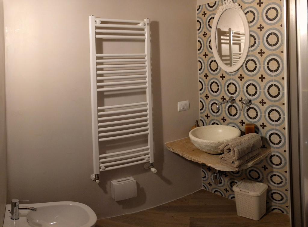 Palazzo Manfredi - Bed And Breakfast Monopoli Eksteriør bilde